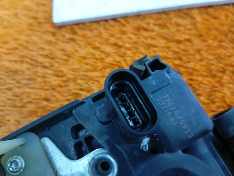 Замок двери