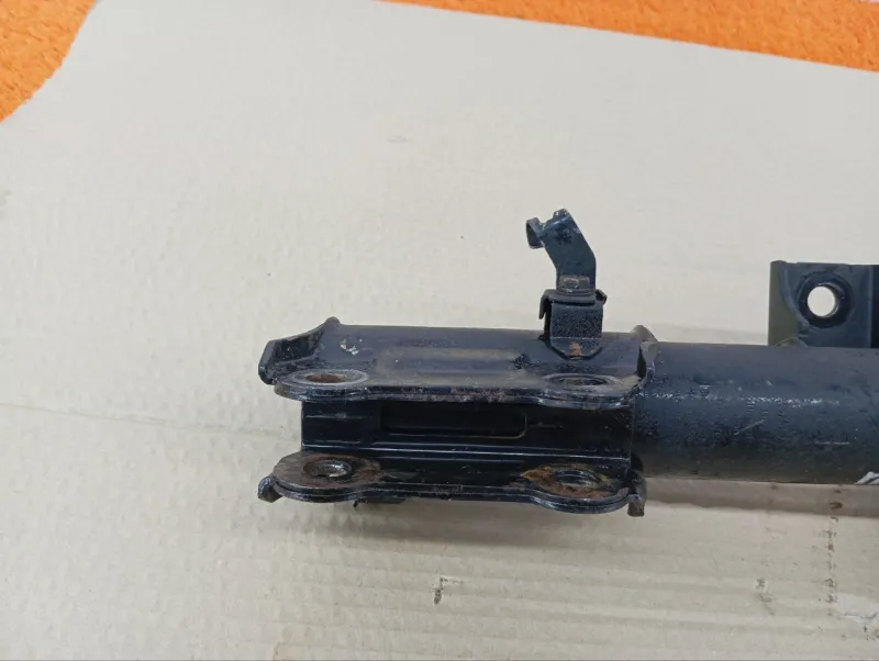 Стойка подвески