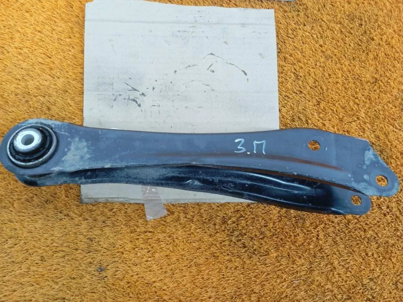 Рычаг подвески