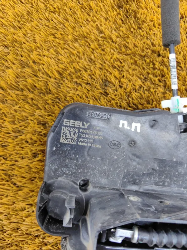 Замок двери