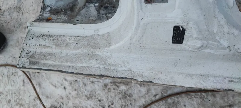 Порог с центральной стойкой