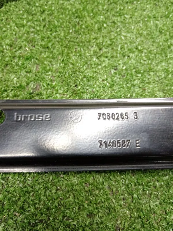 Стеклоподъемник BMW 3-Series 2008 51337140587 E90, передний левый