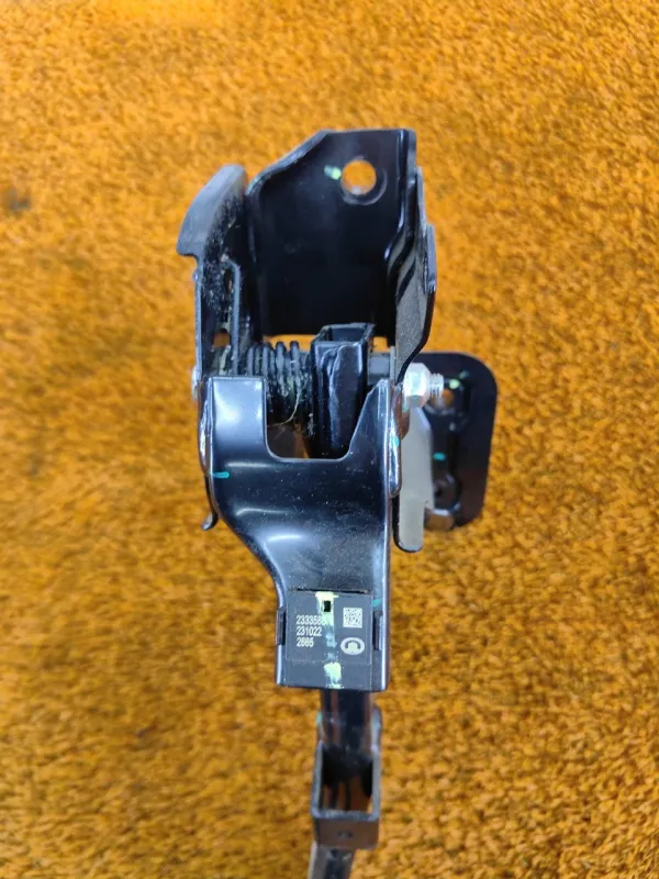 Педаль тормоза