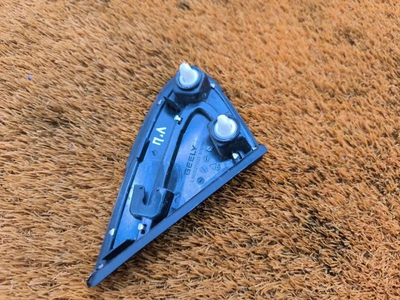 Молдинг двери