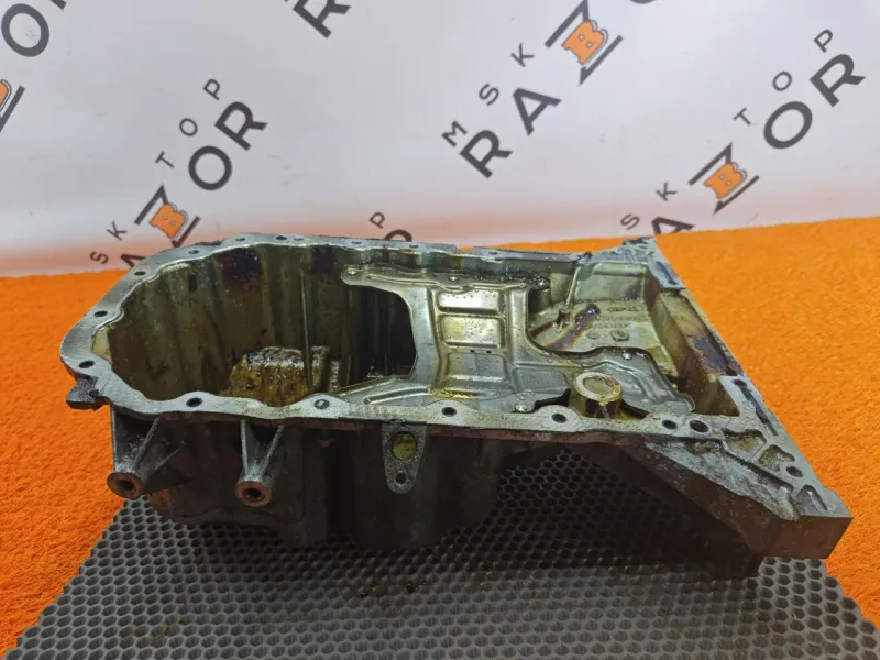 Поддон двигателя