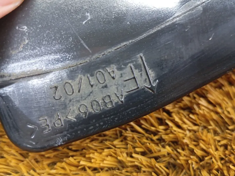 Ограничитель двери