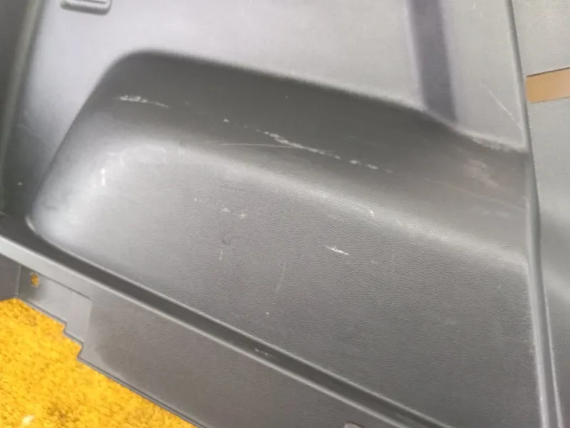 Обшивка багажника