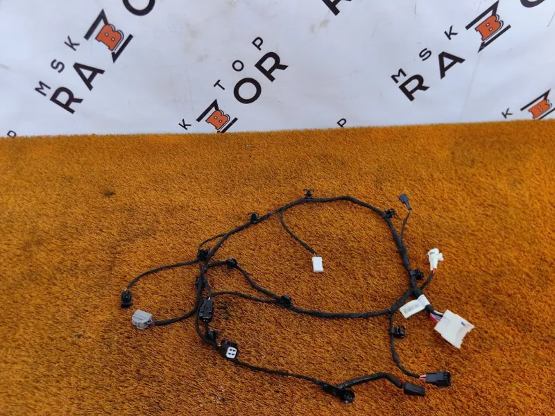 Проводка двери багажника