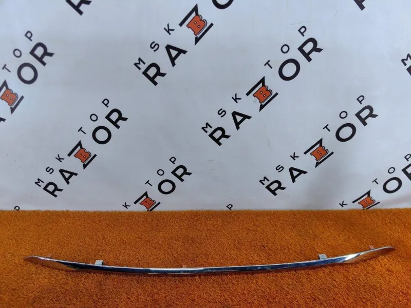 Накладка двери багажника