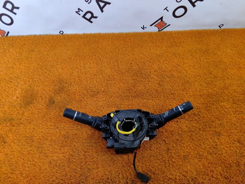 Подрулевой переключатель