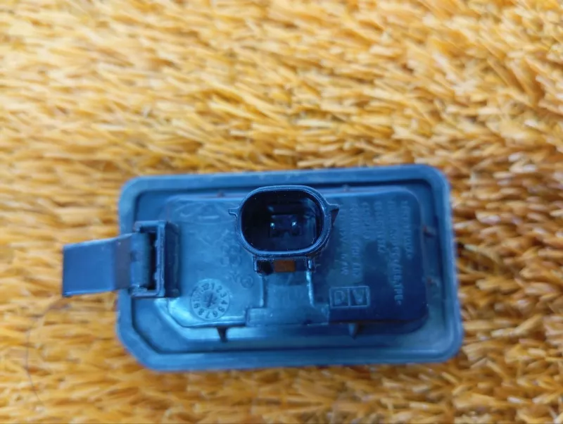 Фонарь подсветки номера