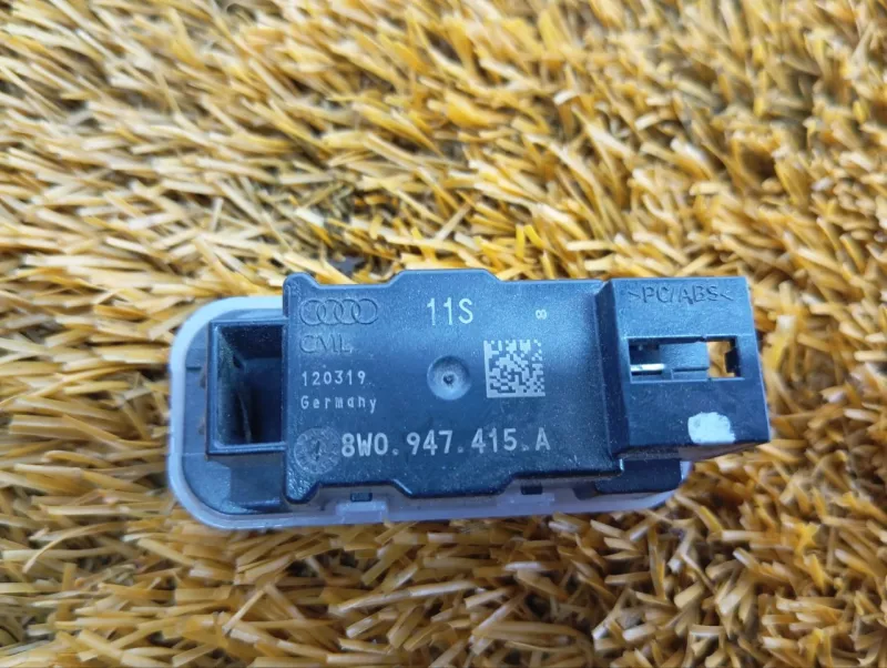 Плафон салона