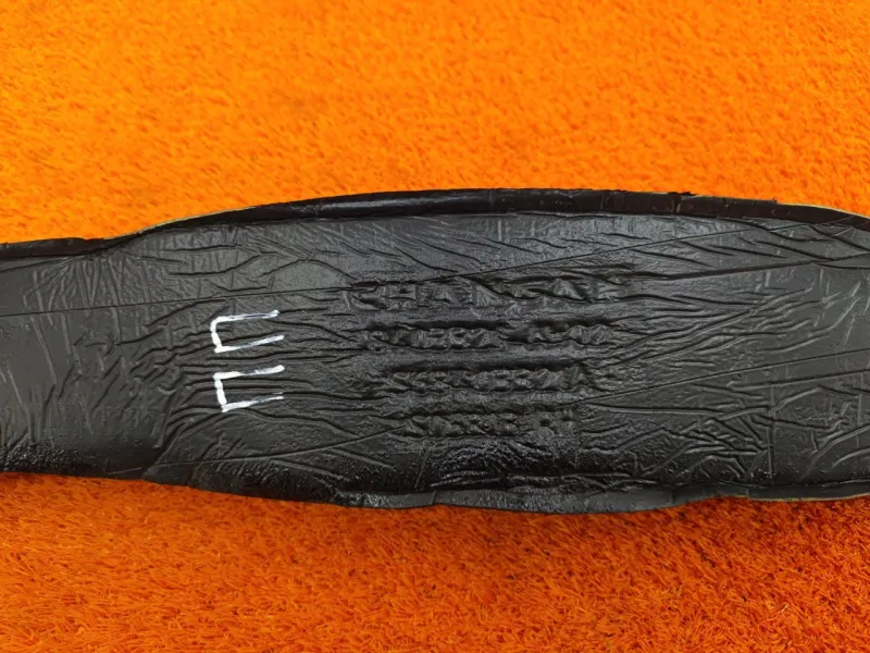 Пыльник крыла