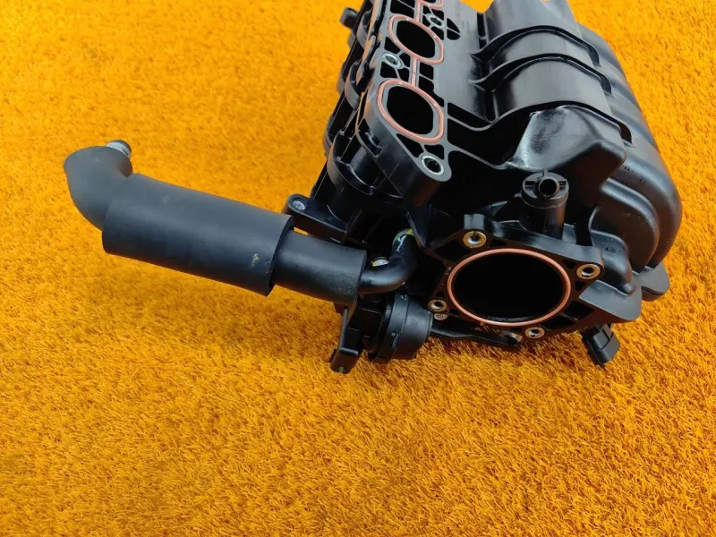 Коллектор впускной