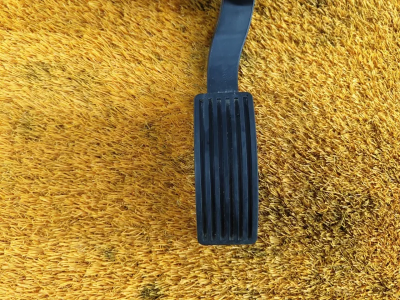 Педаль газа Chery Tiggo 7 PRO 2023 204000516AA SQRE4T15C