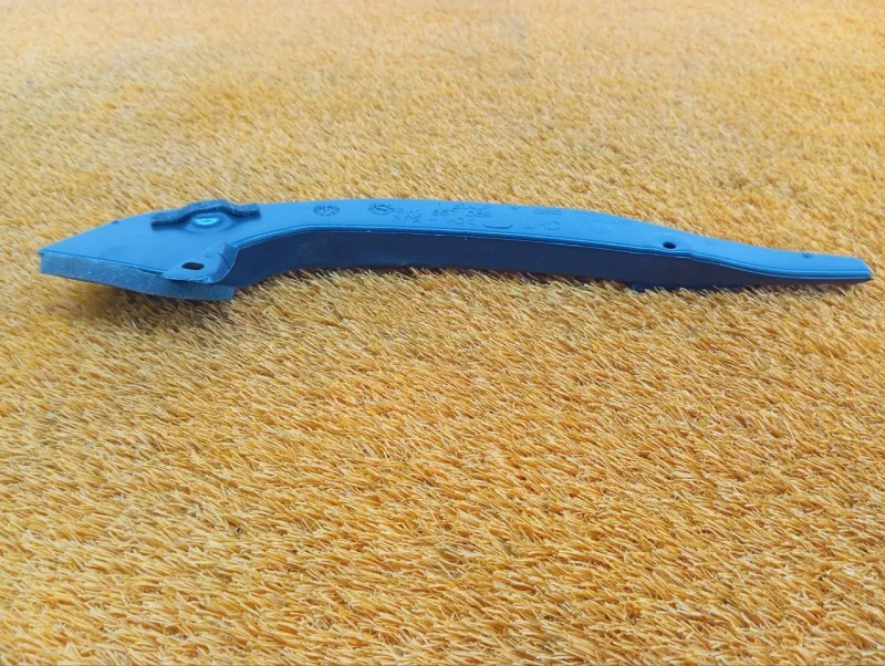 Воздуховод отопителя