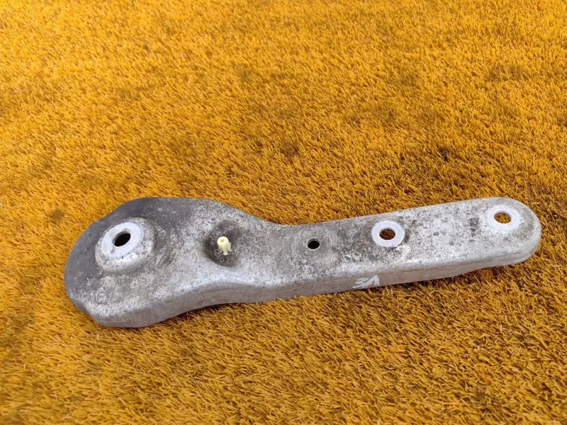 Распорка подрамника