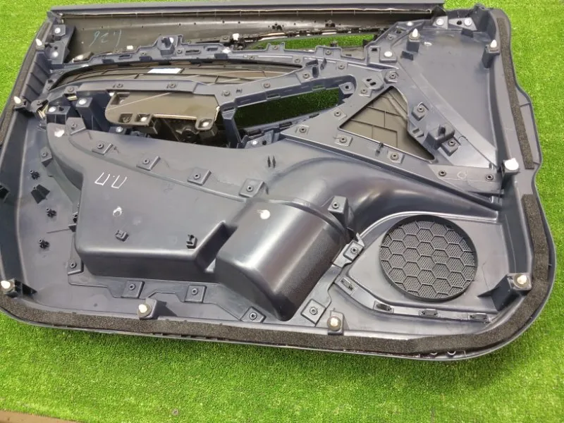 Обшивка двери