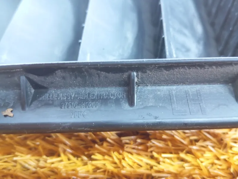 Решетка вентиляционная