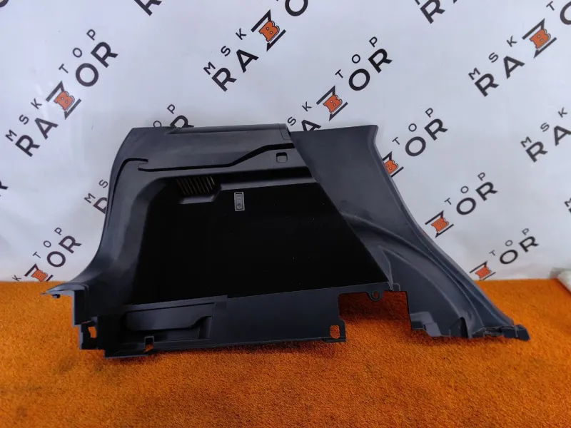 Обшивка багажника