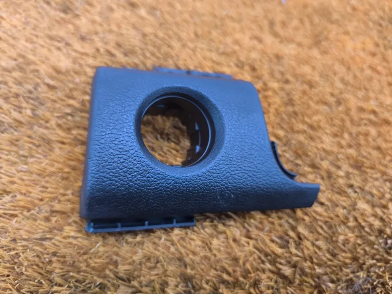 Накладка на торпедо