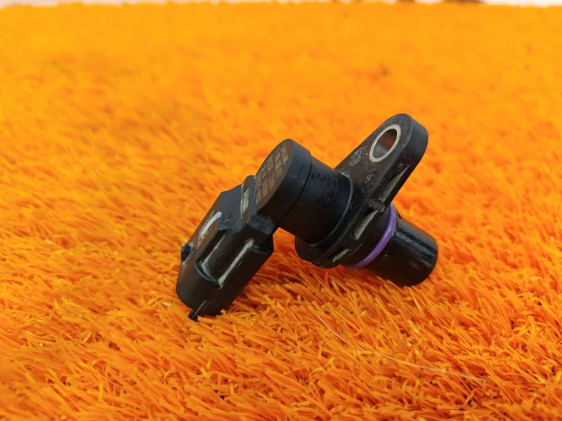 Датчик положения распредвала