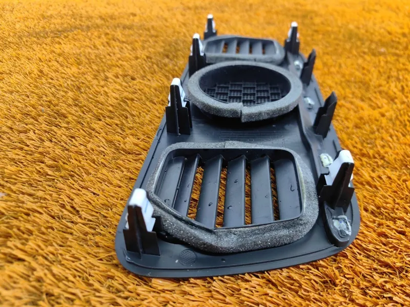 Накладка торпедо