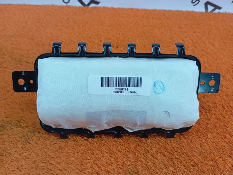 Подушка пассажира