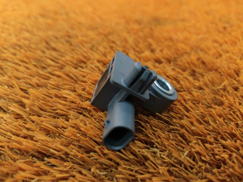 Датчик подушки безопасности