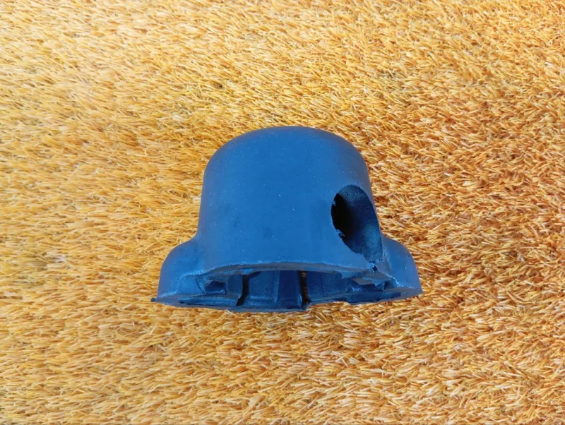 Крышка топливного насоса