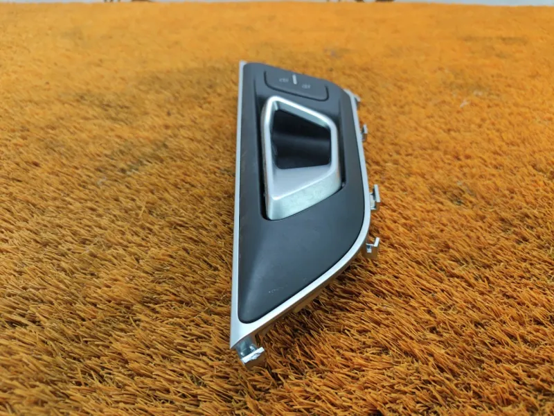 Ручка двери внутренняя