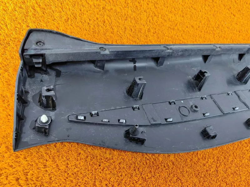 Накладка двери Chery Tiggo 7 Pro 2022 609000990AA, передняя левая