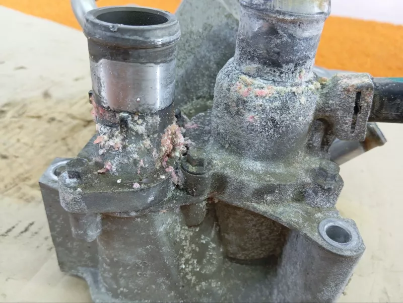 Помпа Chery Tiggo 8 Pro 2023 F4J161307100 SQRF4J16C