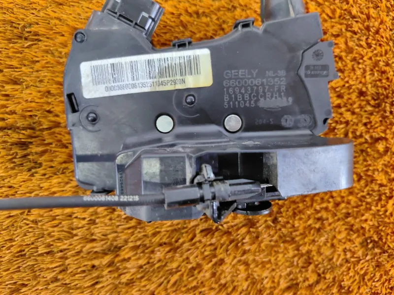 Замок двери