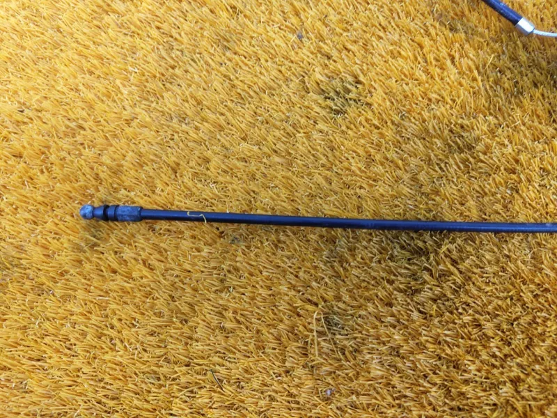 Ручка открывания капота