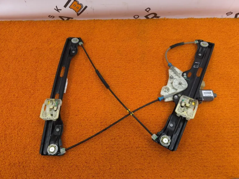 Стеклоподъемник