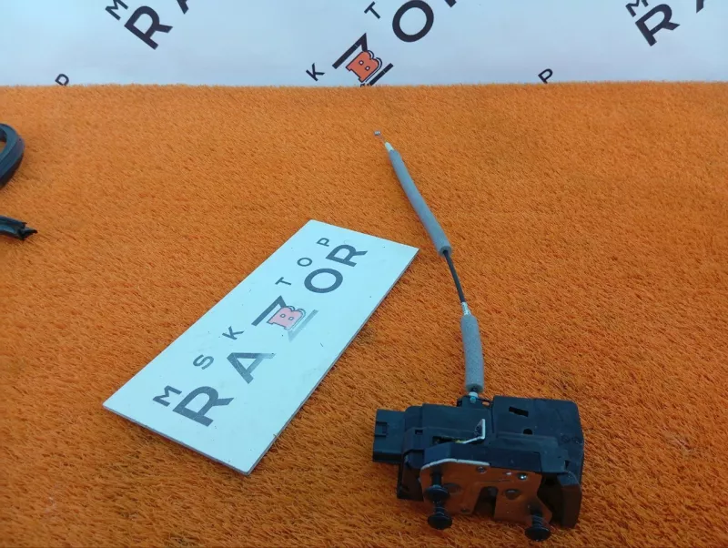 Замок двери