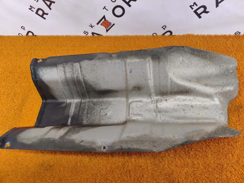 Экран тепловой глушителя