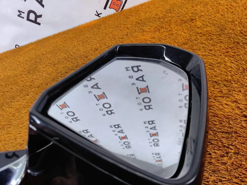 Зеркало боковое