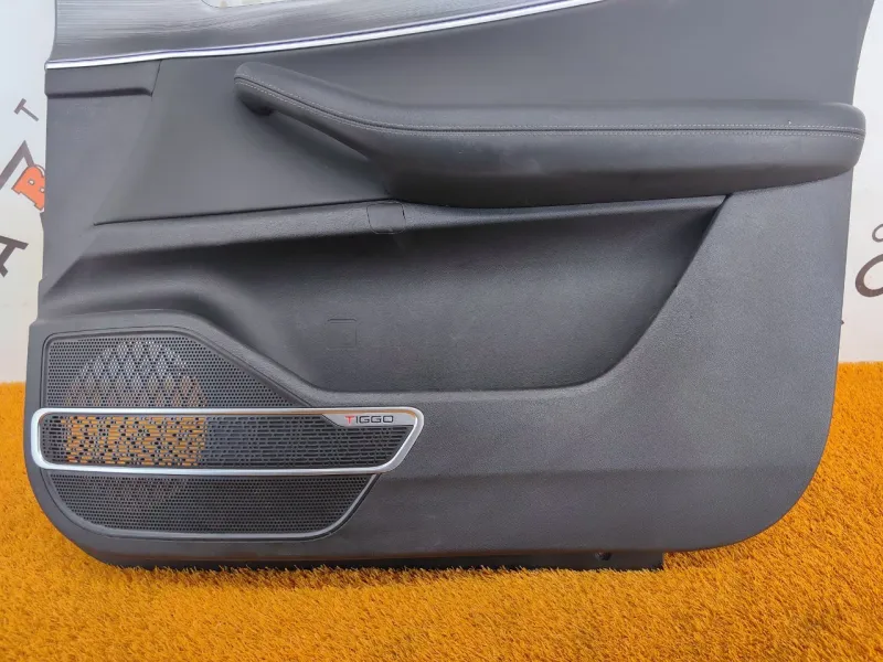 Обшивка двери