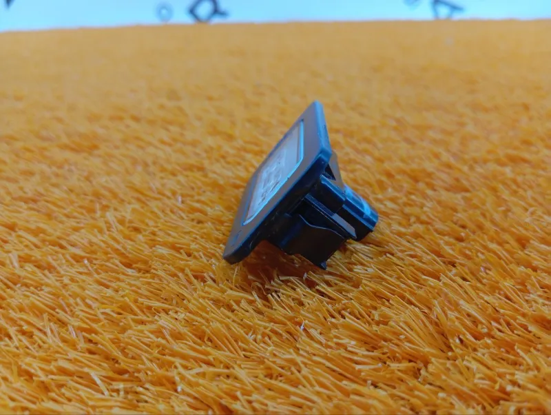 Фонарь подсветки номера