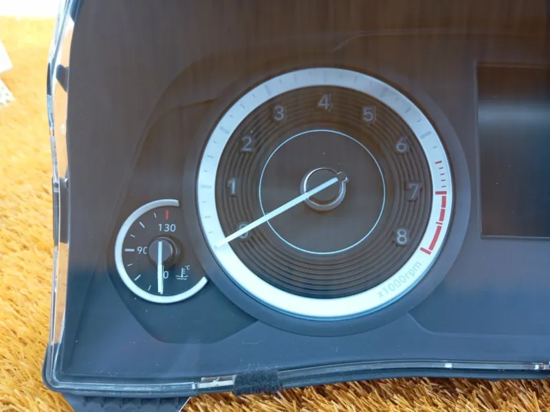 Панель приборов