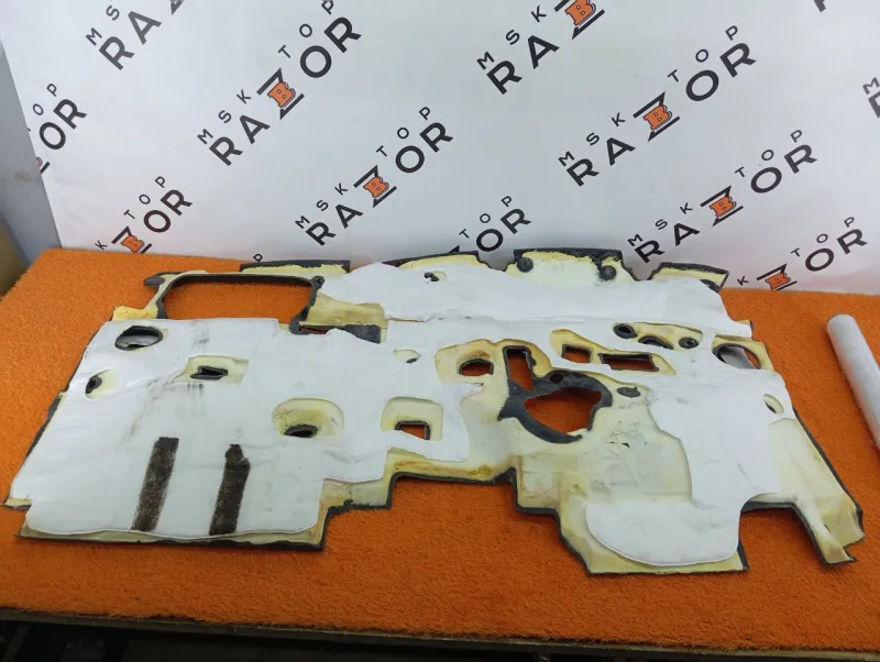 Шумоизоляция моторного отсека