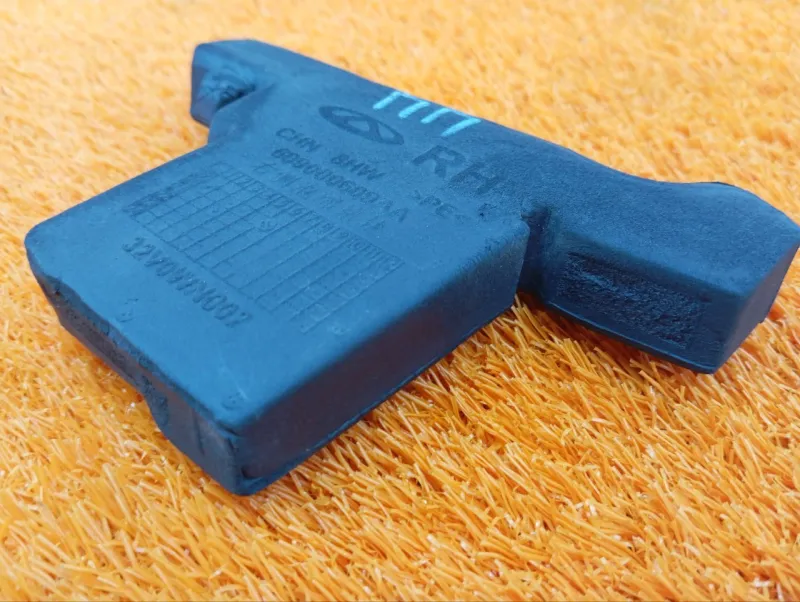 Пыльник крыла