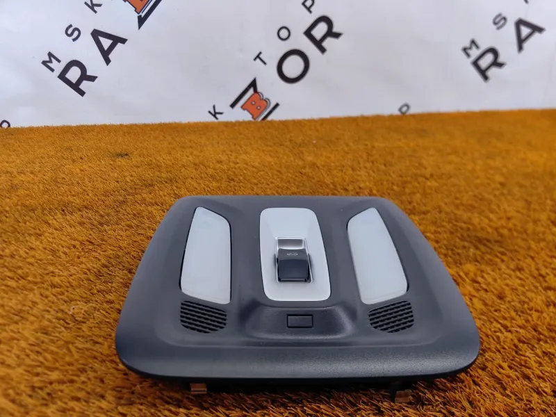 Плафон салона