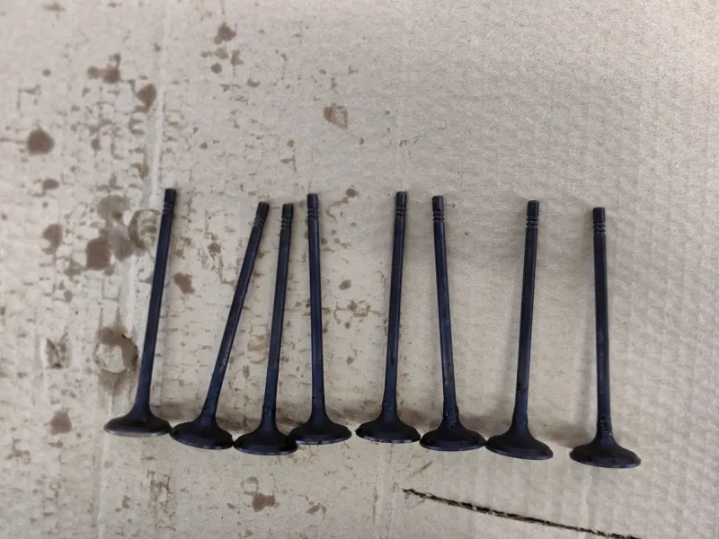 Клапан впускной