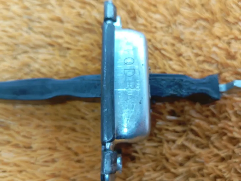 Ограничитель двери