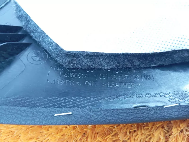 Накладка на стойку кузова