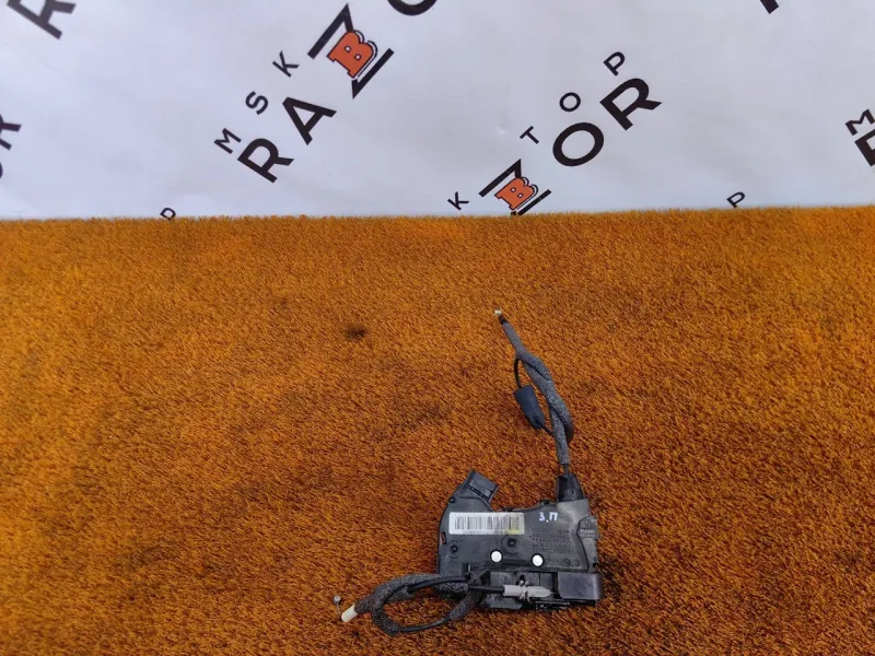 Замок двери