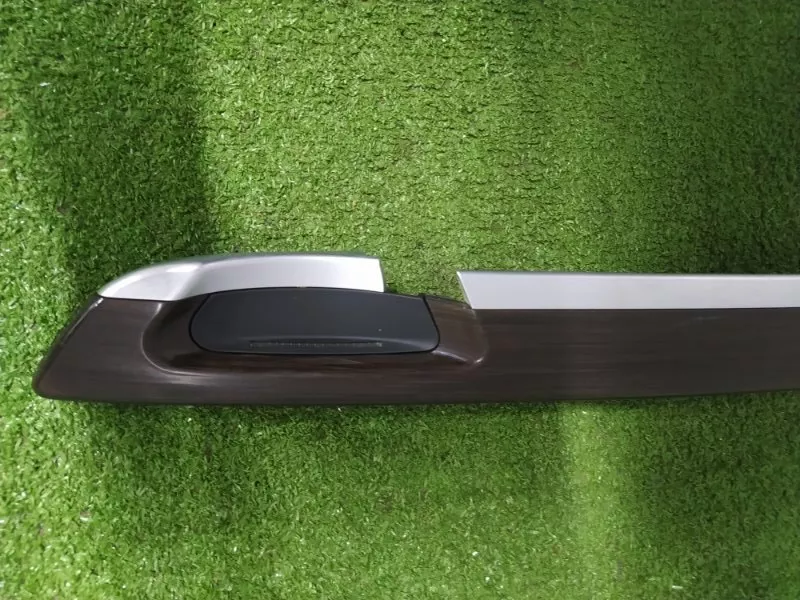 Накладка двери